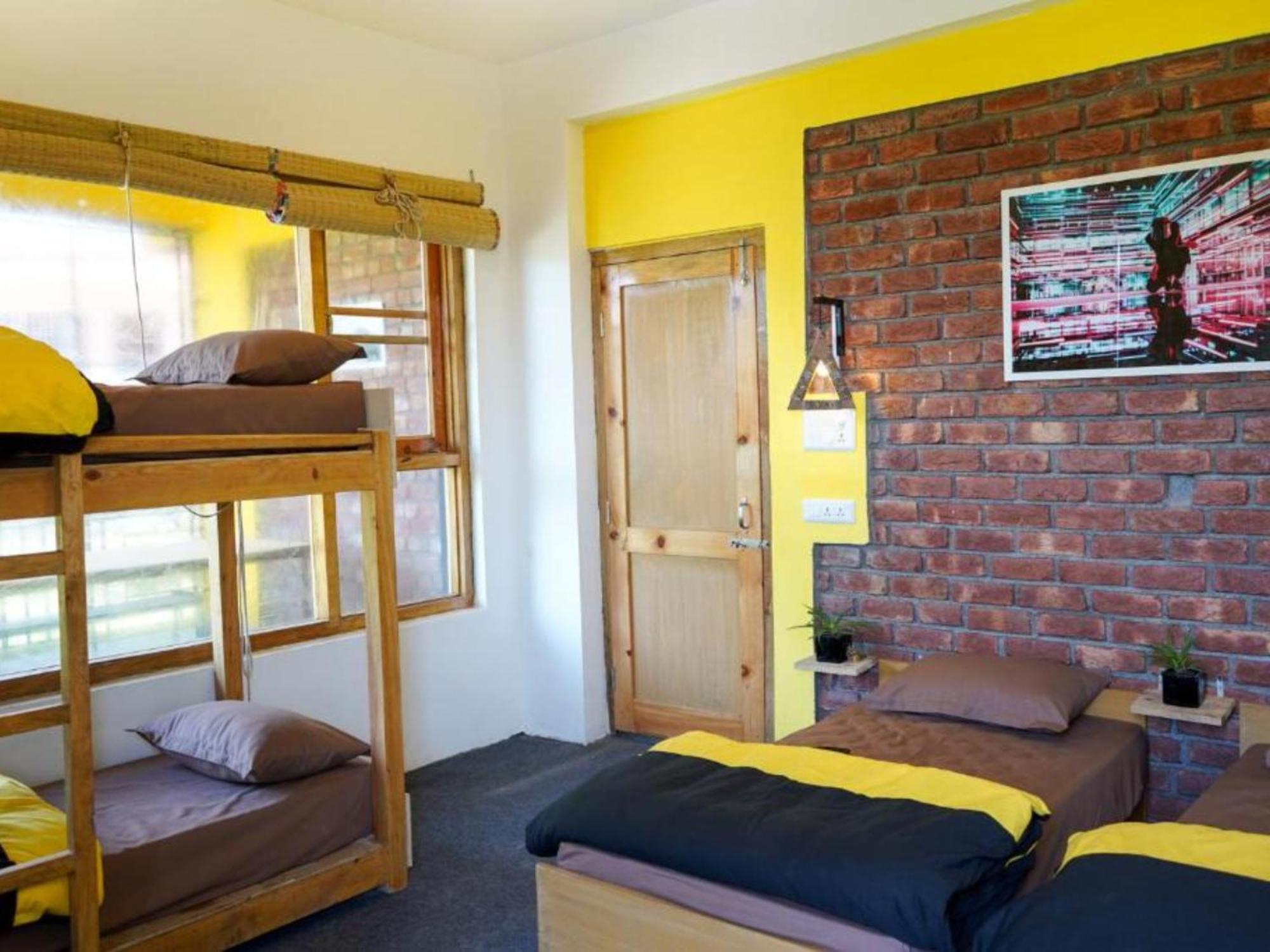 The Hosteller Mcleodganj, Upper Bhagsu マクロード・ガンジ 部屋 写真